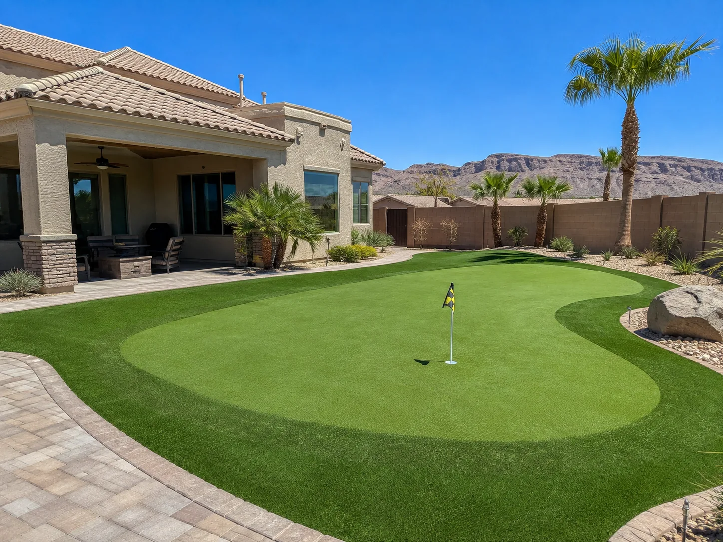 Backyard putting green Surprise AZ