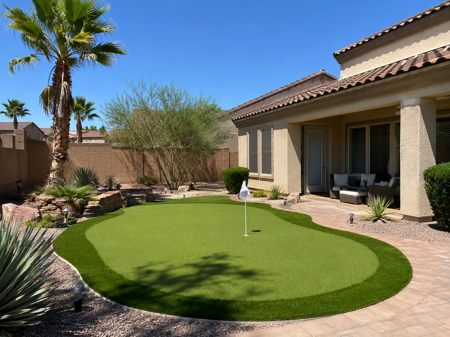 Backyard putting green Surprise AZ