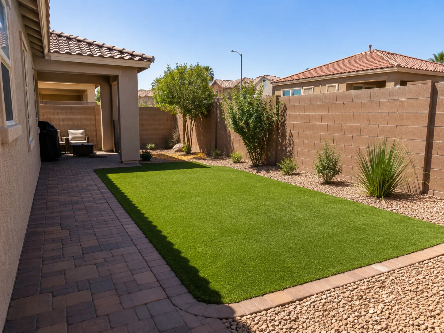 Pet turf dog run Surprise AZ